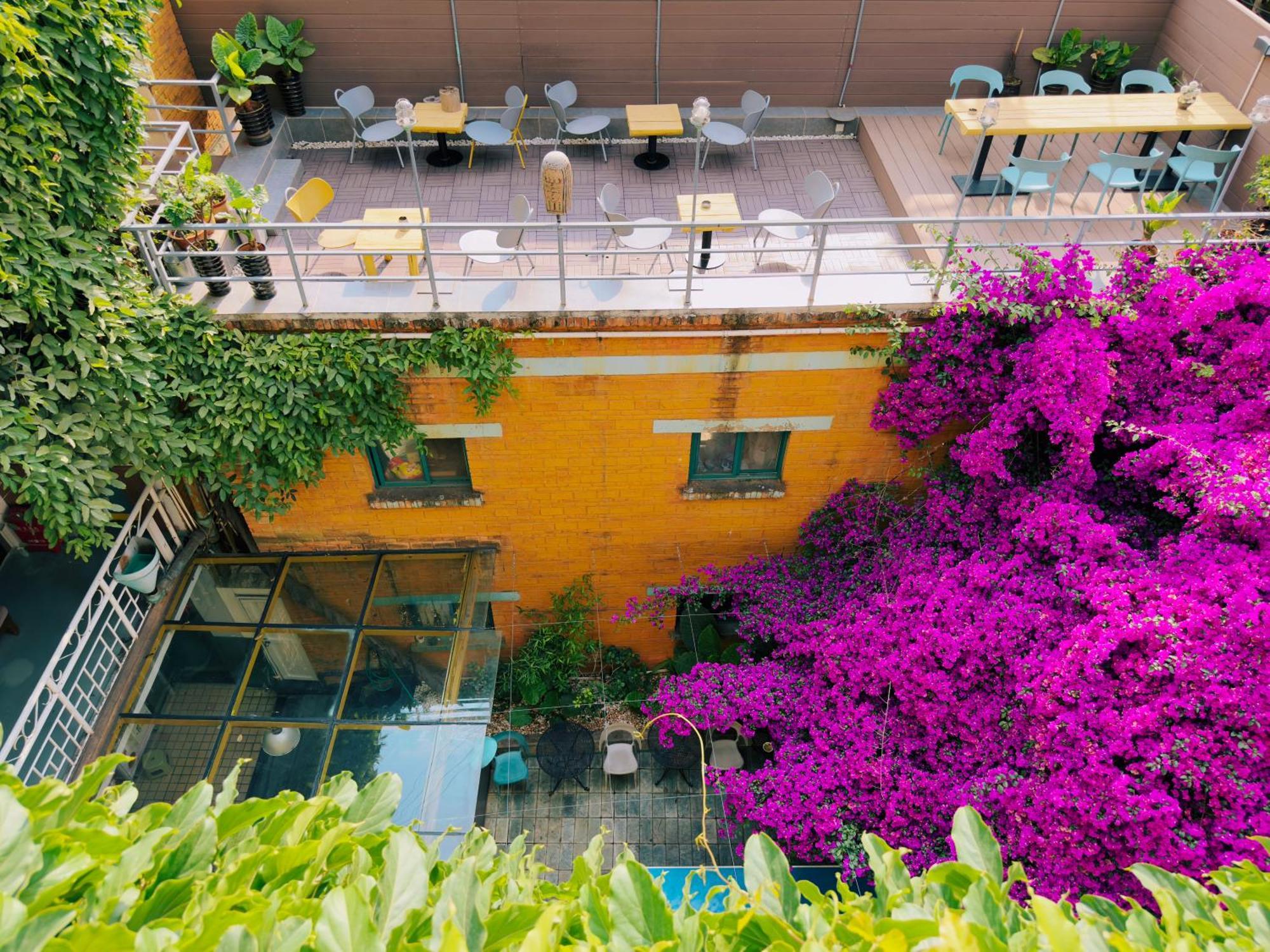 The Cloudland International Youth Hostel Close To The City Center,10 Min Walks To The Subway, Close To The Night Market, Old Street, Green Lake, English-Speaking Service, Free Activity Convenient Payment And Visa Cards Are Accepted Kunming Extérieur photo