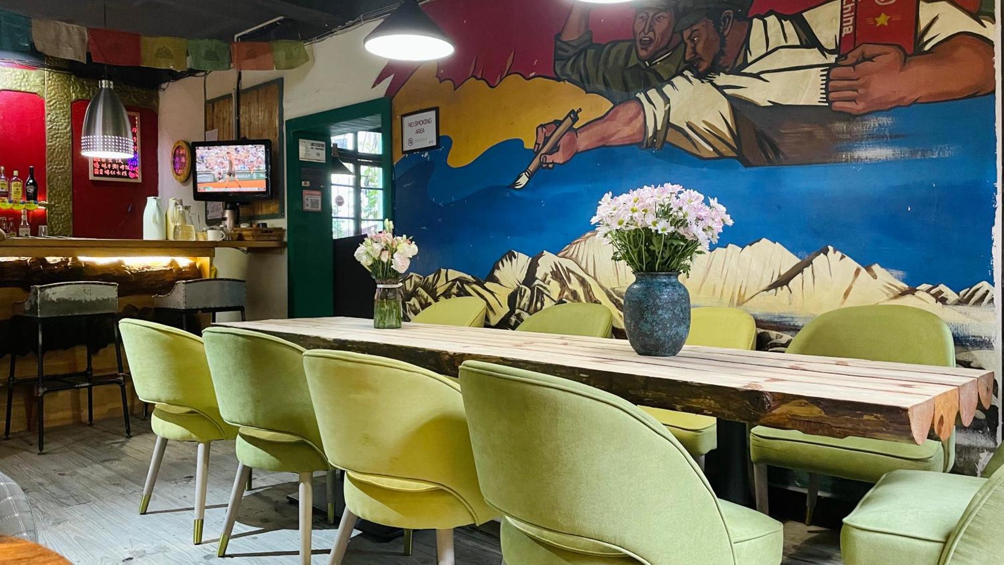 The Cloudland International Youth Hostel Close To The City Center,10 Min Walks To The Subway, Close To The Night Market, Old Street, Green Lake, English-Speaking Service, Free Activity Convenient Payment And Visa Cards Are Accepted Kunming Extérieur photo
